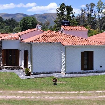 Casa De Huespedes - B&B บียายาร์ดีโน ภายนอก รูปภาพ