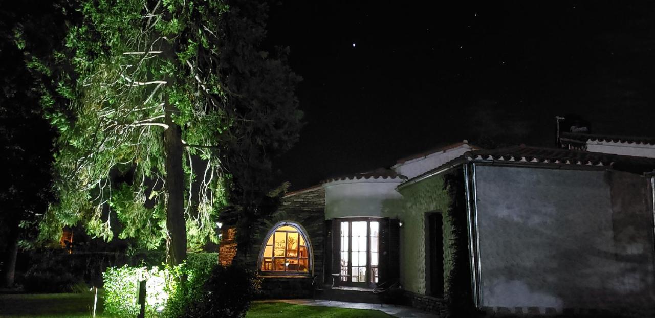 Casa De Huespedes - B&B บียายาร์ดีโน ภายนอก รูปภาพ