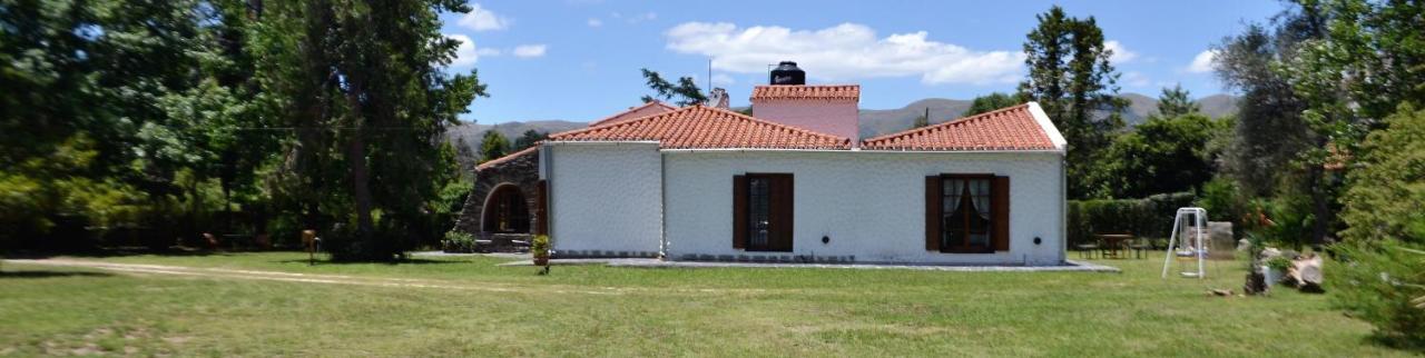 Casa De Huespedes - B&B บียายาร์ดีโน ภายนอก รูปภาพ