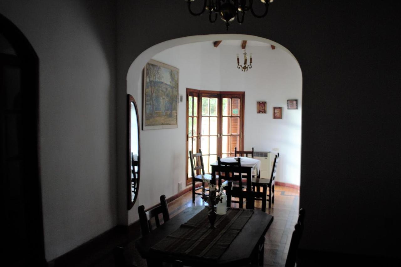 Casa De Huespedes - B&B บียายาร์ดีโน ภายนอก รูปภาพ