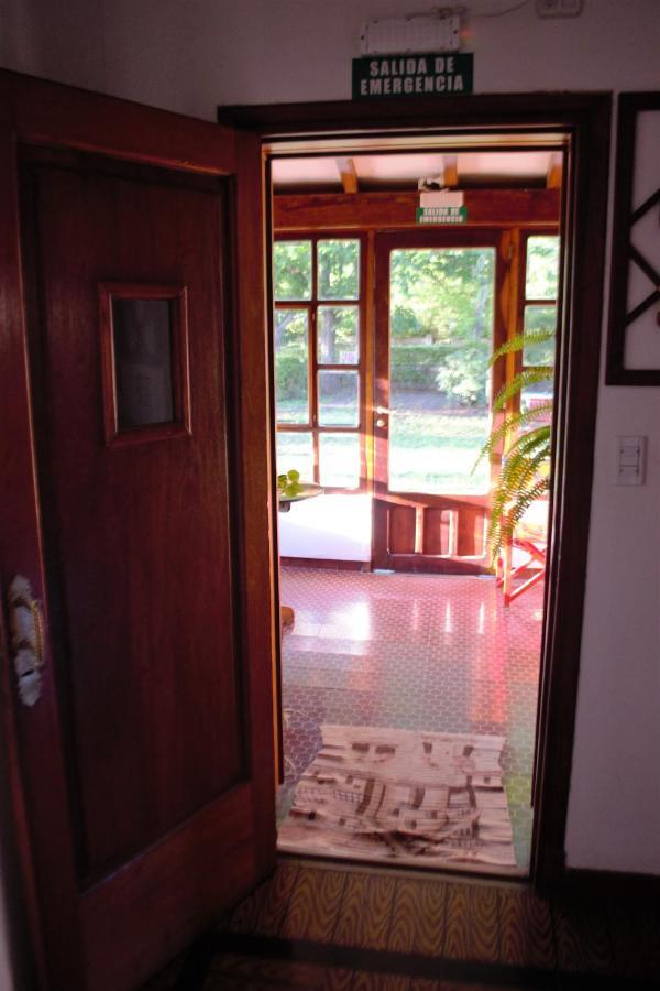 Casa De Huespedes - B&B บียายาร์ดีโน ภายนอก รูปภาพ