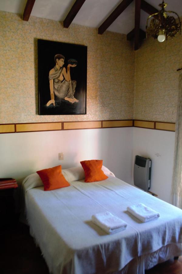 Casa De Huespedes - B&B บียายาร์ดีโน ภายนอก รูปภาพ