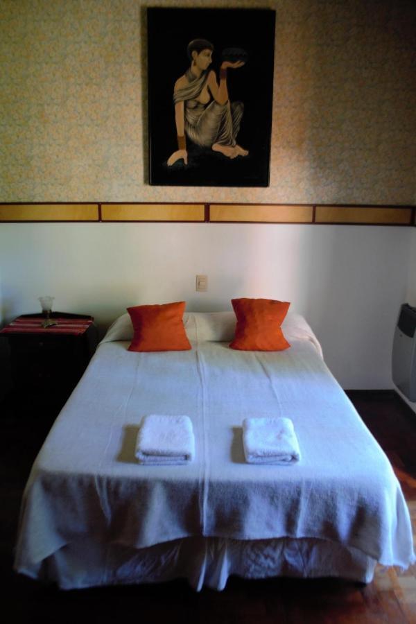 Casa De Huespedes - B&B บียายาร์ดีโน ภายนอก รูปภาพ