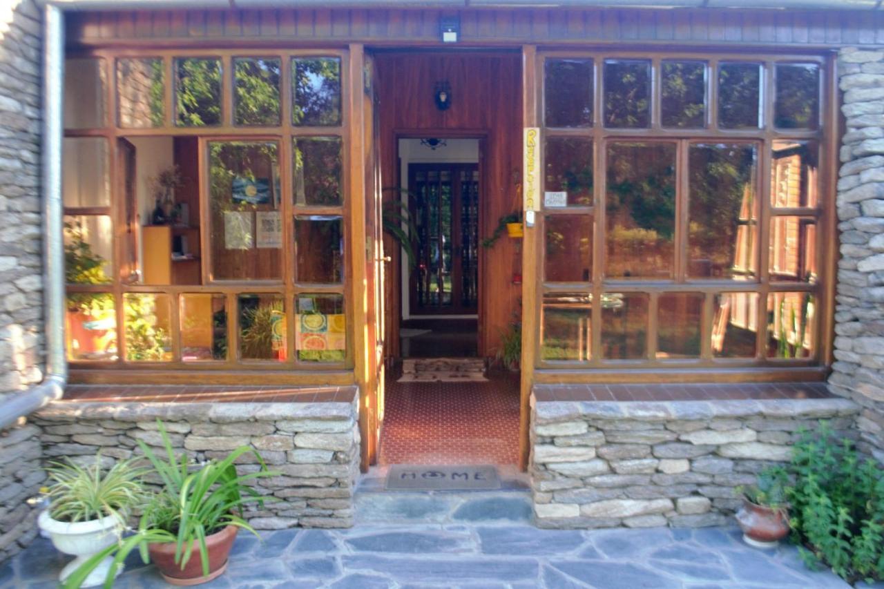 Casa De Huespedes - B&B บียายาร์ดีโน ภายนอก รูปภาพ